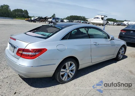 2012 Mercedes-Benz E 350 from USA, damaged, VIN WDDKJ5KB6CF146640